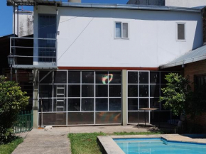 Departamento en 1•piso. centro. pileta